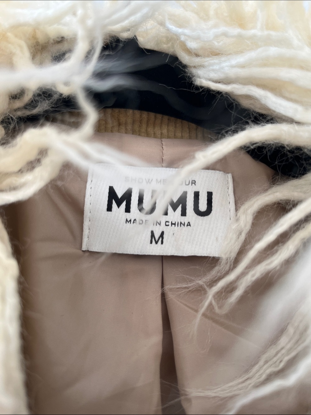 Penny Lane Coat in Beige
SHOW ME YOUR MUMU - medium faux fur corduroy fall cozy - Picture 6 of 16